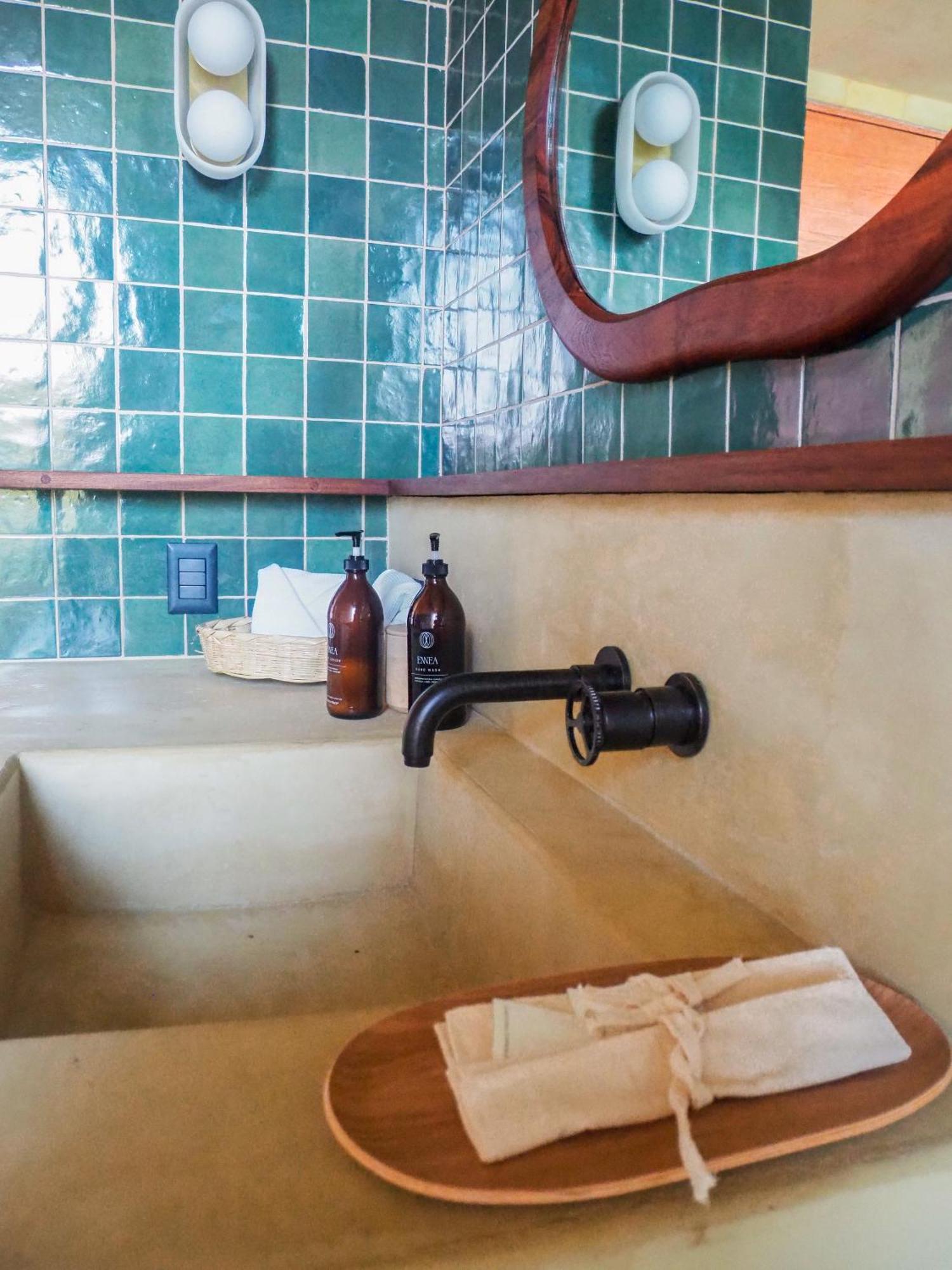 Ennea Hotel - Adults Only ปูแอร์โตเอสกอนดิโด ภายนอก รูปภาพ